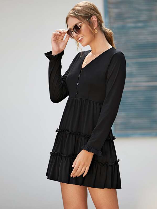

Solid V-neck Layered Hem A-line Dress, Black, Luiza