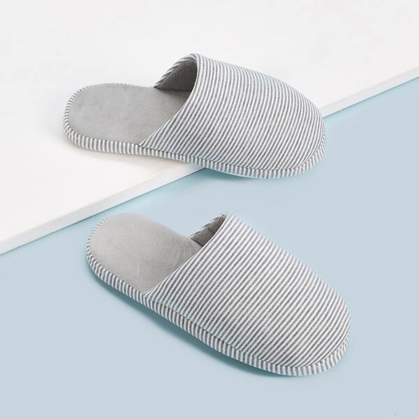 

Men Striped Wide Fit Slippers, Grey