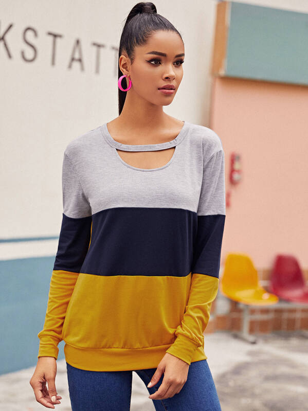 

Colorblock Cut Out Front Top, Multicolor, Gigi