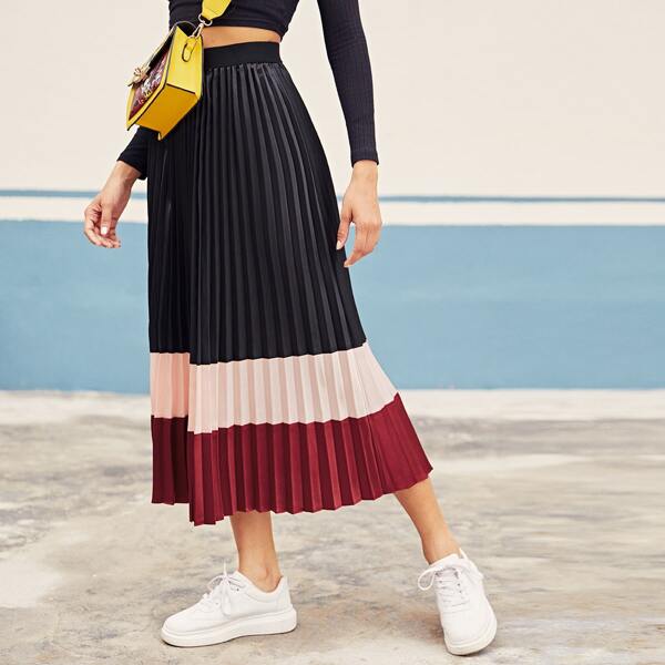 

Elastic Waist Colorblock Pleated Skirt, Black