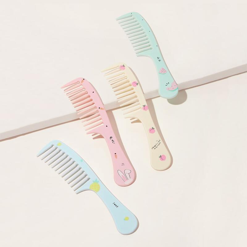 

1pc Random Cartoon Graphic Hair Comb, Multicolor