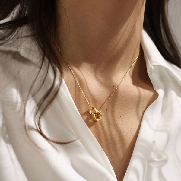 

1pc Twin Ring Pendant Chain Necklace, Gold