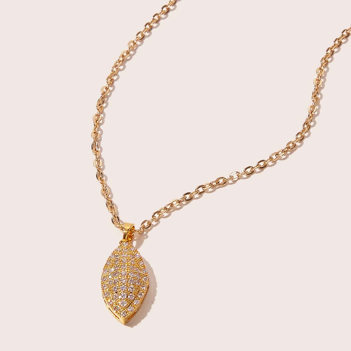 1pc Rhinestone Engraved Leaf Shaped Necklace, Gold