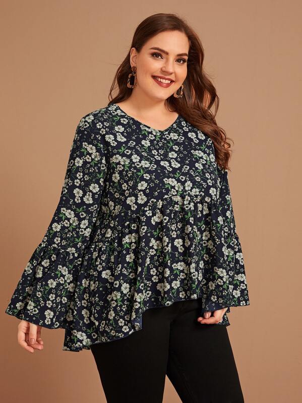 

Plus Ditsy Floral Dip Hem Peplum Blouse, Multicolor, Ella