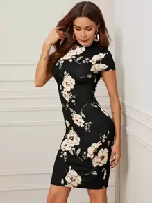 SHEIN فستان بدي كون بطباعة زهر بعنق مستدير - الأسود - مشاهدة 5
