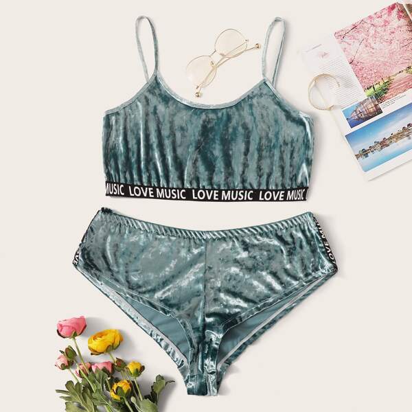 

Plus Letter Print Trim Velvet Lingerie Set, Green