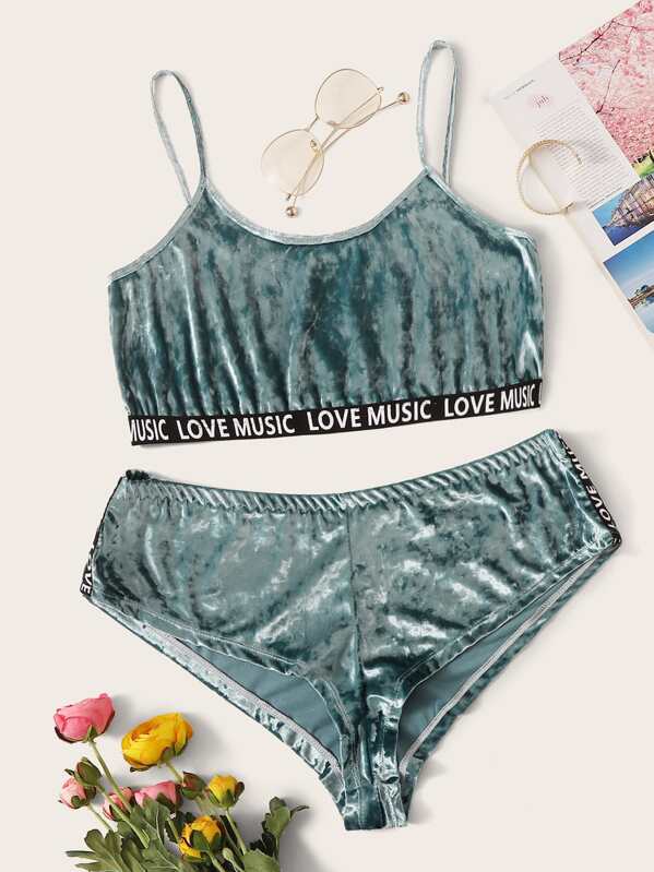 

Plus Letter Print Trim Velvet Lingerie Set, Green