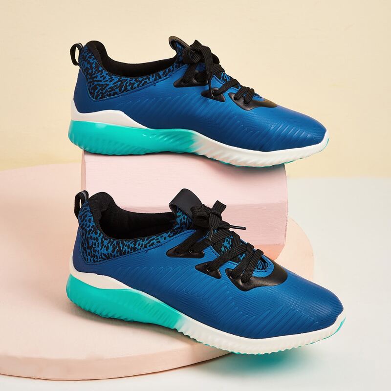 

Guys Lace-up Front Low Top Sneakers, Blue