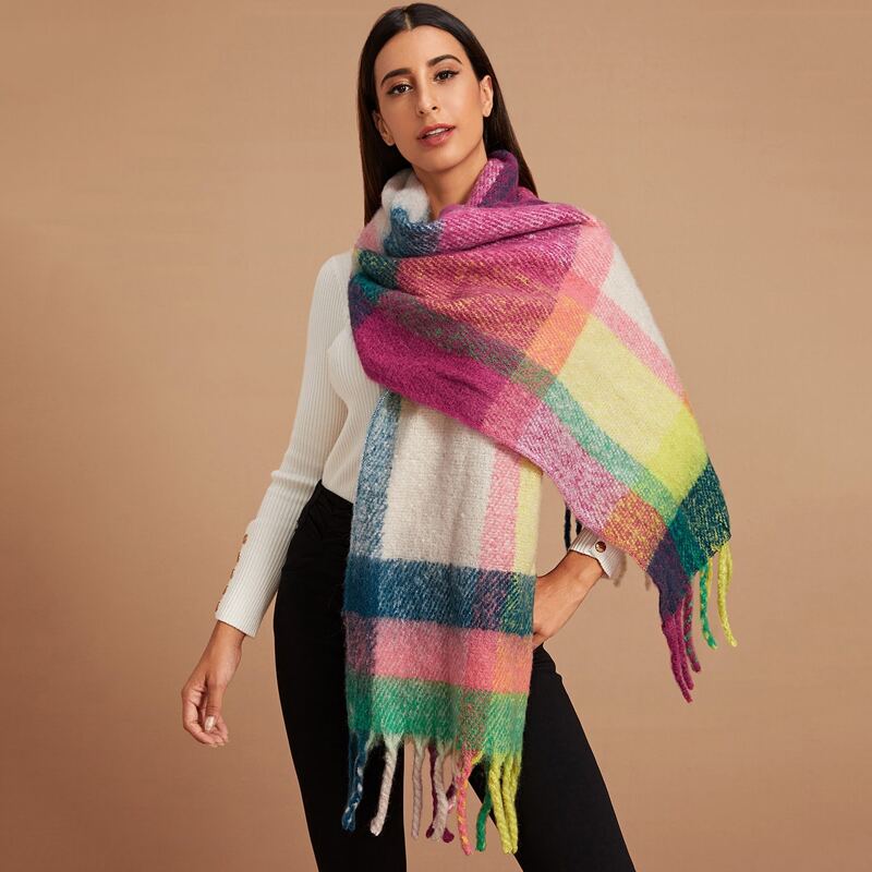 

Plaid Pattern Tassel Scarf, Multicolor