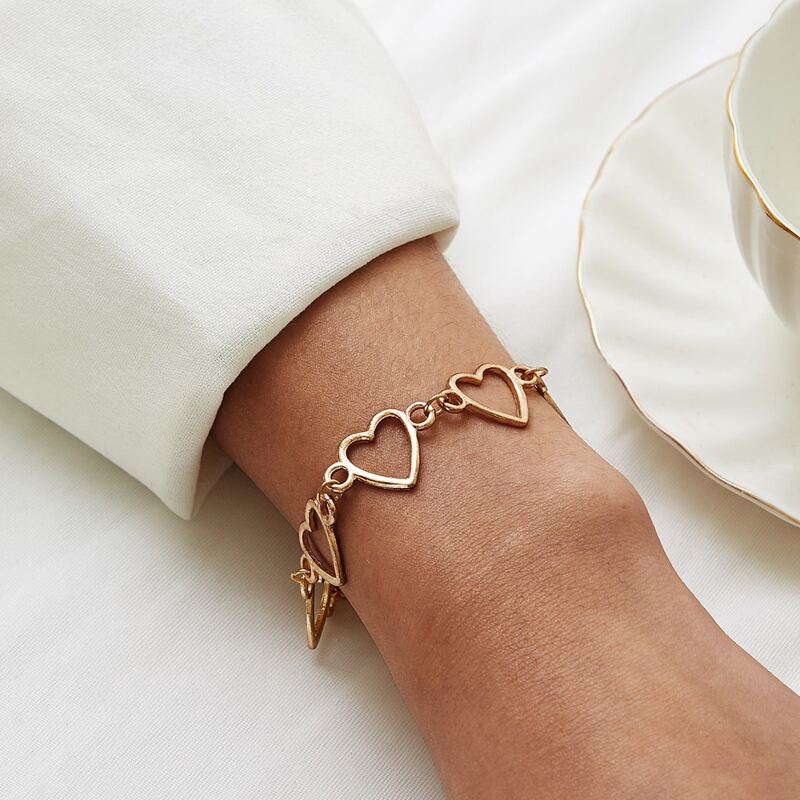

Heart Decor Chain Bracelet 1pc, Gold