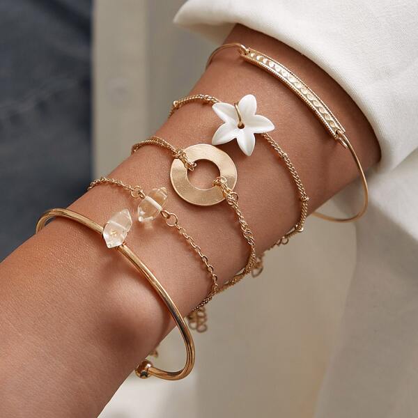 

5pcs Lily Flower Decor Bracelet Set, Multicolor