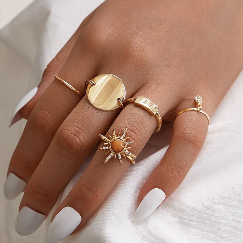 

5pcs Round Disc Decor Bracelet Set, Gold
