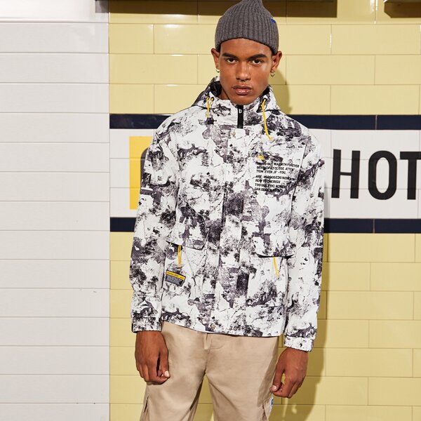 

Men Tie Dye Letter Graphic Drawstring Hooded Jacket, Black and white