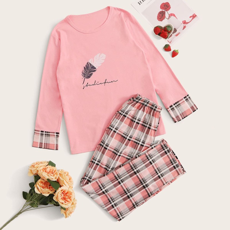 

Feather Print Plaid PJ Set, Multicolor