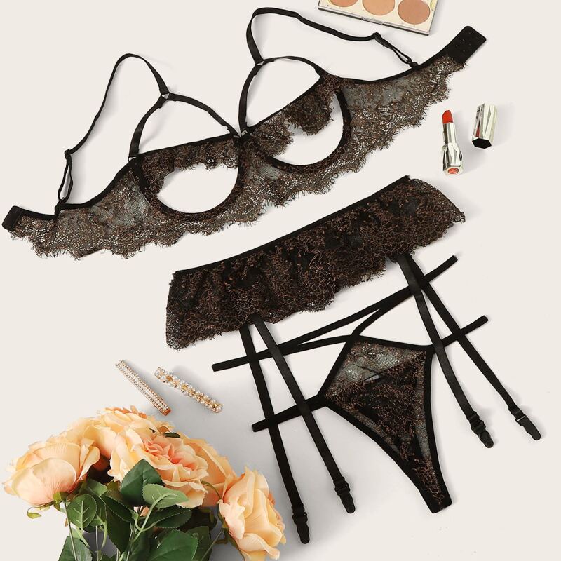 

Floral Lace Underwire Garter Lingerie Set, Black