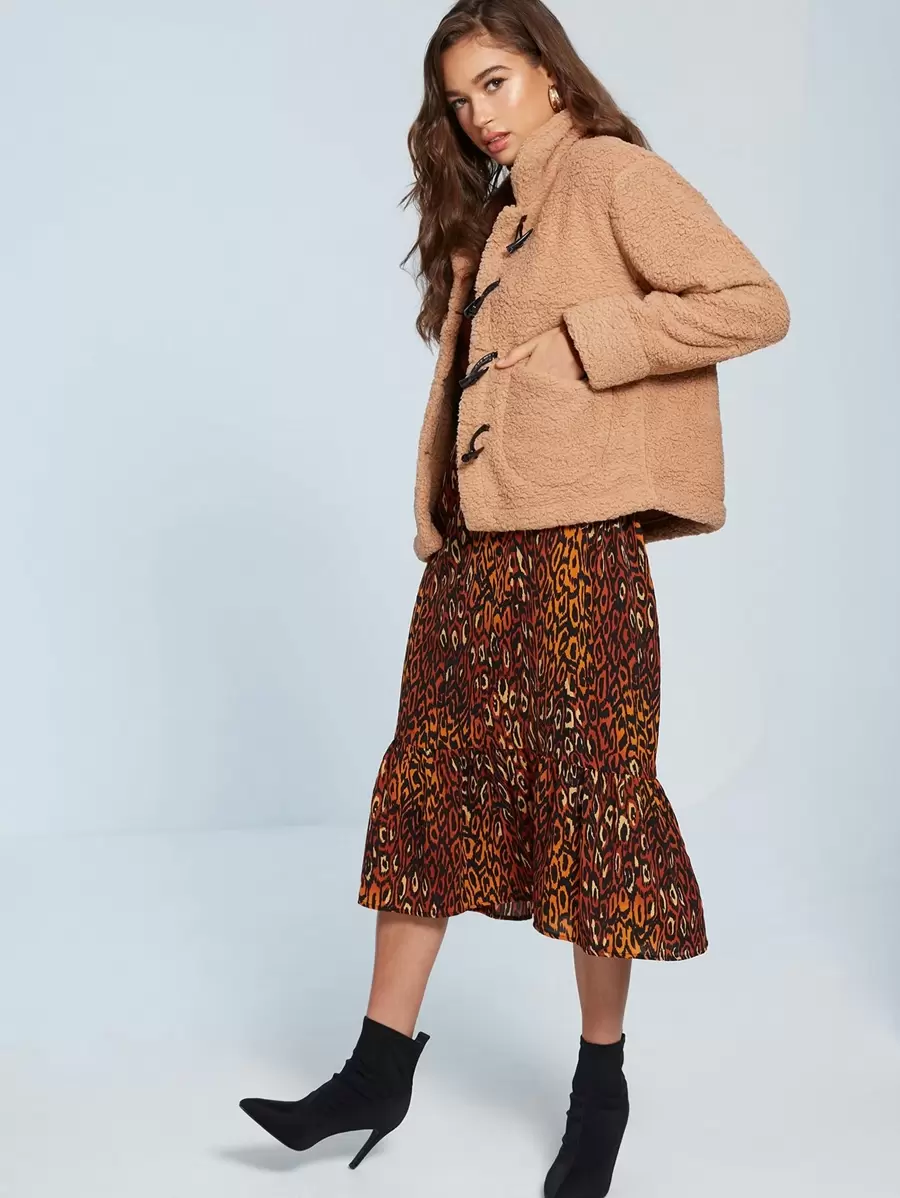 短版牛角扣絨毛外套 - 駝色 - 查看 1