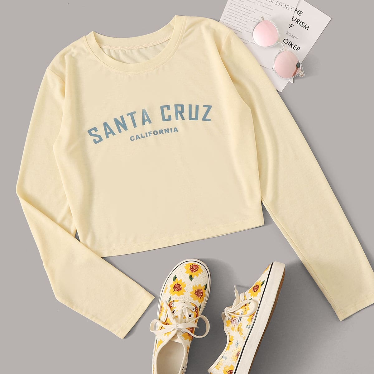 

Santa Cruz Graphic Crop Tee, Yellow pastel
