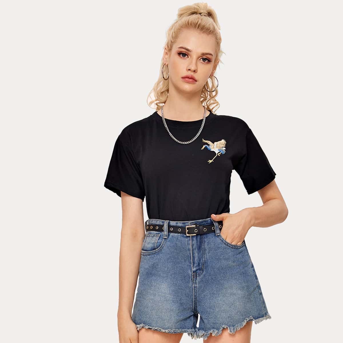 

Crane Embroidery Short Sleeve Tee, Black