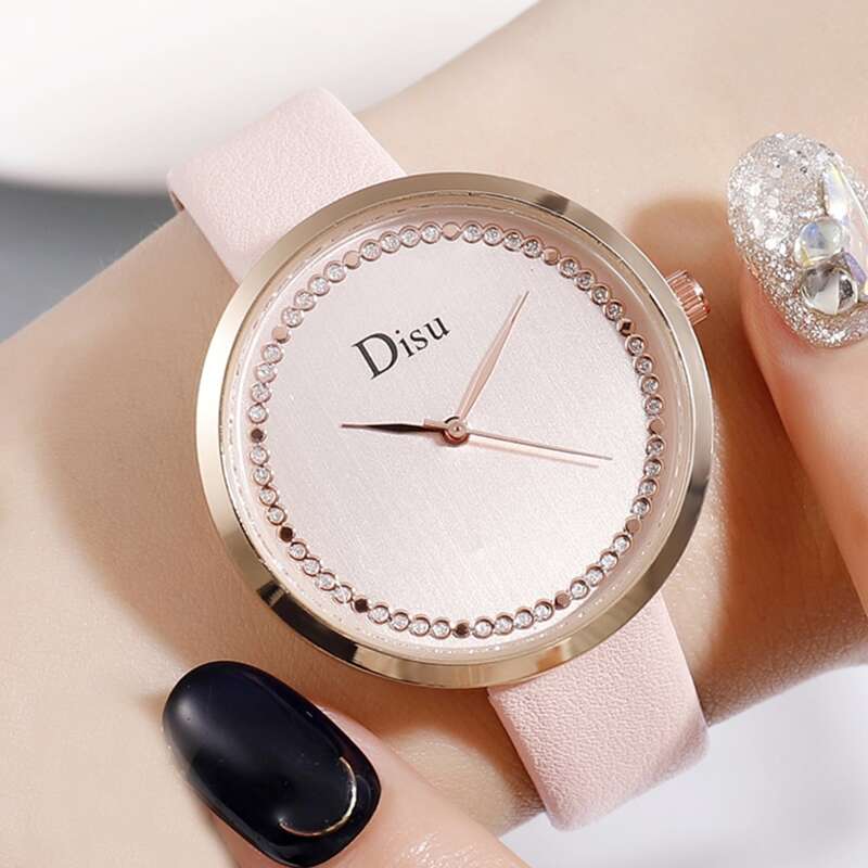 

Minimalist Quartz Watch