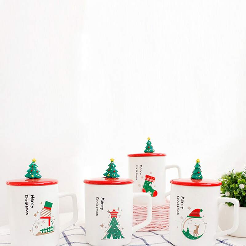 

1pc Christmas Print Ceramic Mug & Lid & Spoon, Multicolor