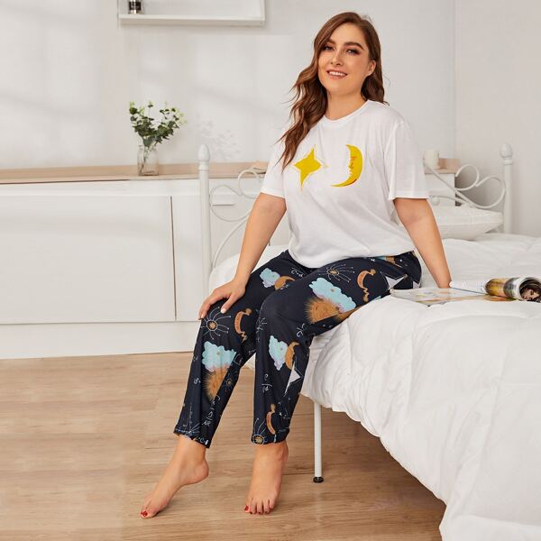 

Plus Galaxy Print PJ Set, Multicolor