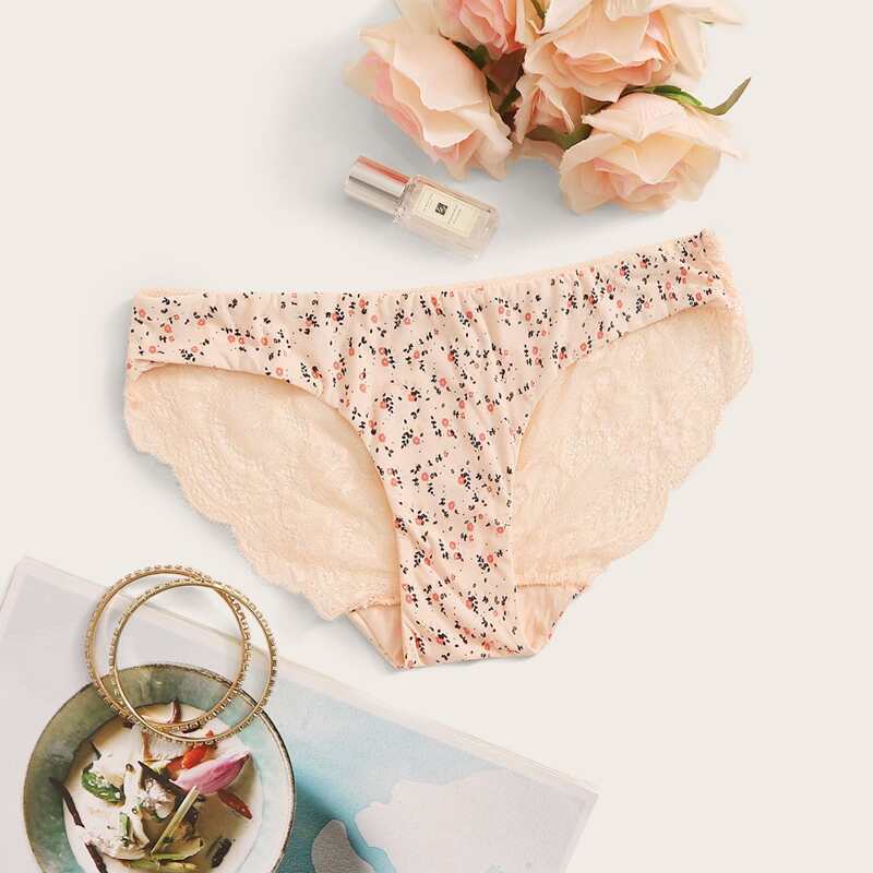 

Ditsy Floral Print Contrast Lace Panty, Pink