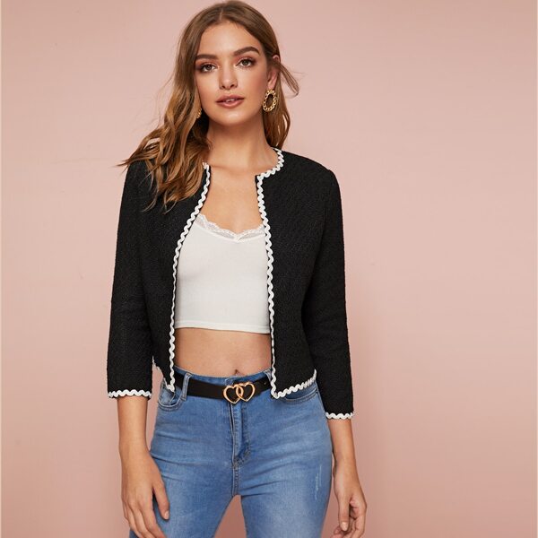 

Contrast Scalloped Tape Detail Tweed Jacket, Black