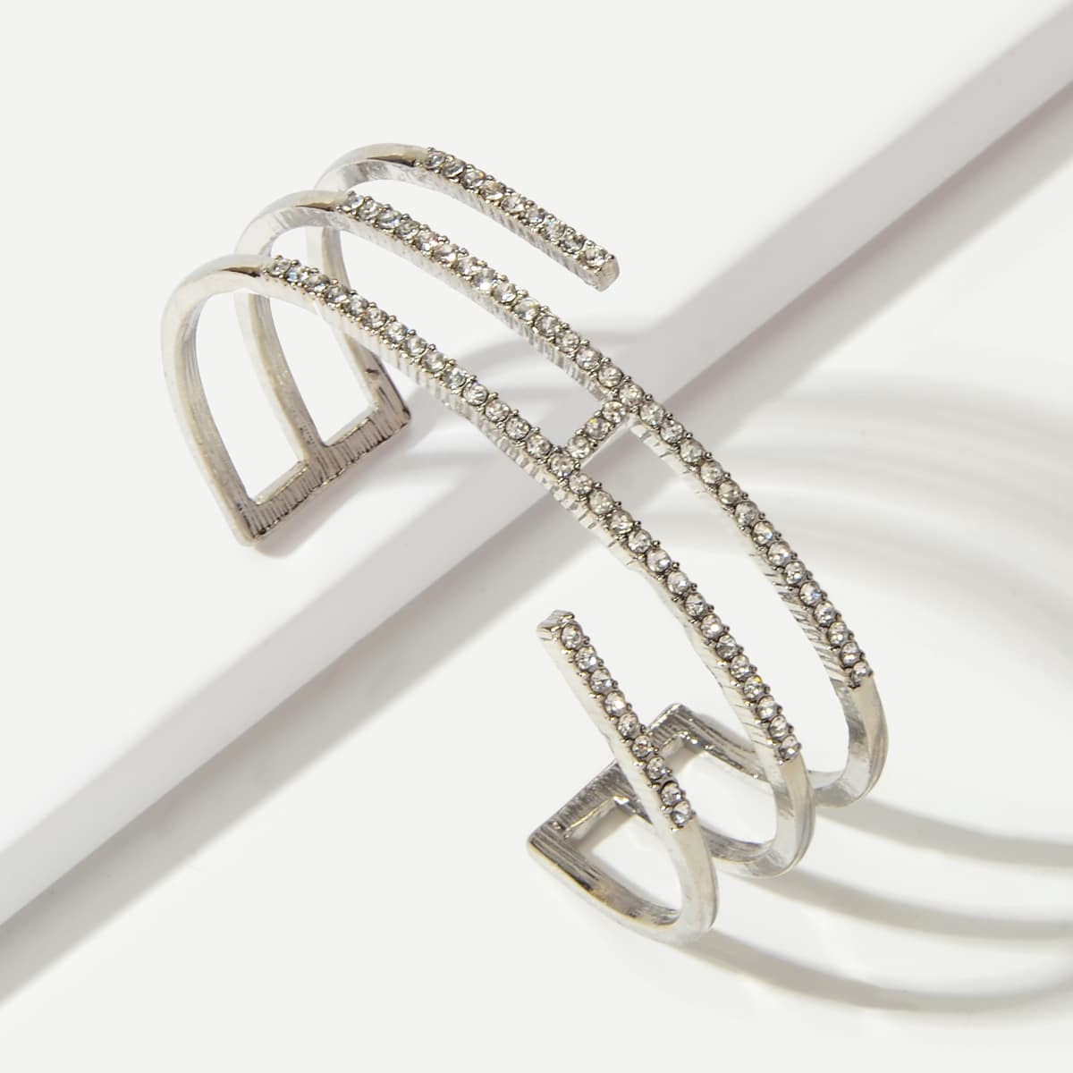 

1pc Rhinestone Engraved Cuff Bracelet, Silver