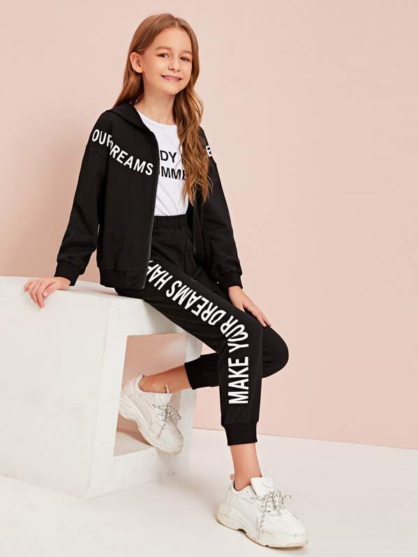 

Girls Slogan Graphic Sweatshirt & Joggers Set, Black, Sashab