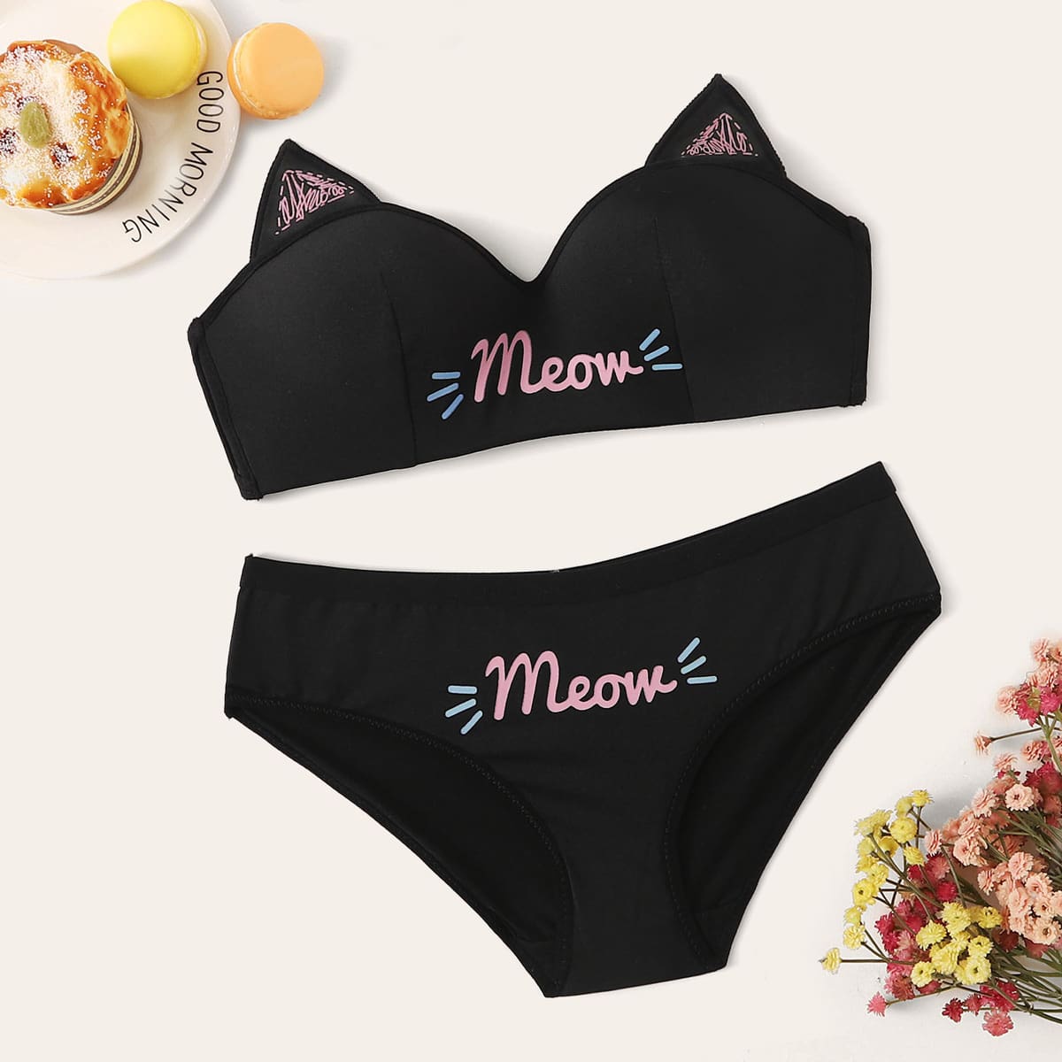 

Letter Graphic Cat Ear Detail Lingerie Set, Black
