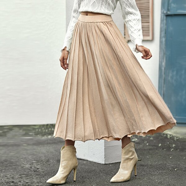 

Textured Seam Detail Pleated Sweater Skirt, Beige
