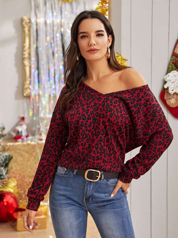 

Cheetah Print V-Neck Oversized Tee, Multicolor, Juliana