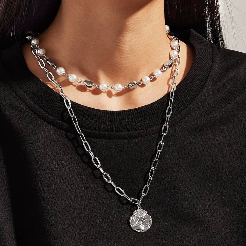 

1pc Pearl Decor Layered Chain Necklace, Silver