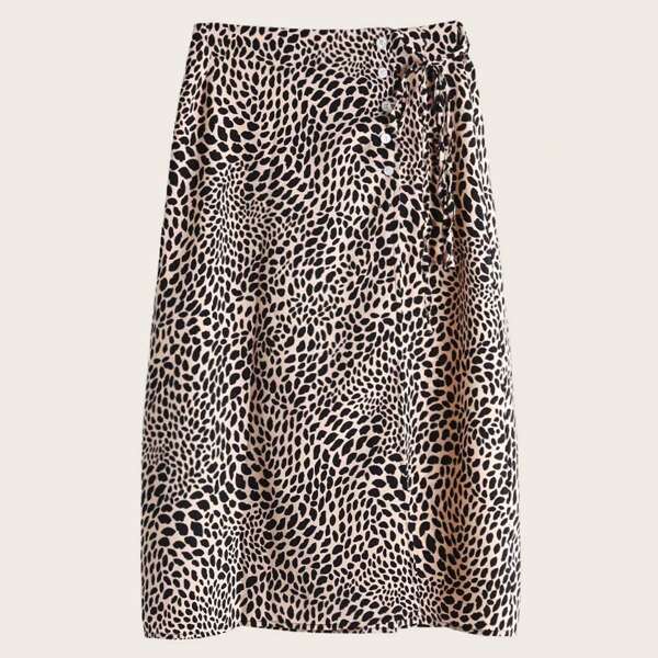 

Tie Side Dalmatian Graphic Skirt, Multicolor