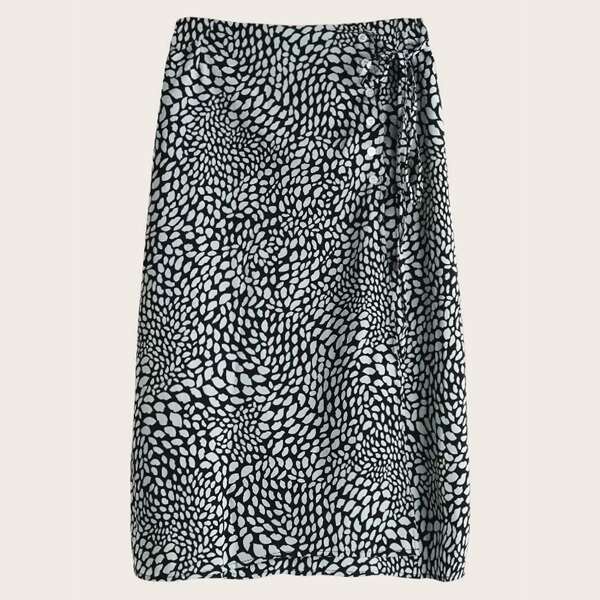 

Tie Side Dalmatian Graphic Skirt, Multicolor