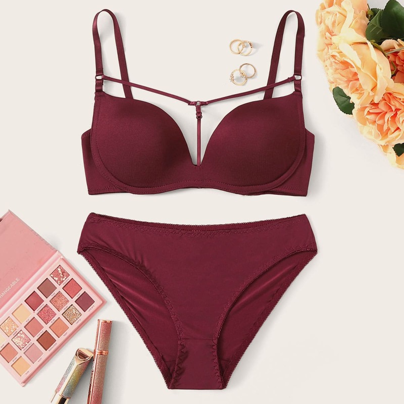 

Solid Harness Lingerie Set, Burgundy