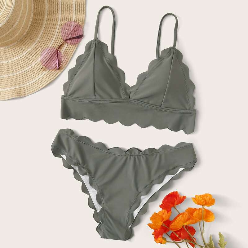 

Scallop Trim Bikini Set, Grey