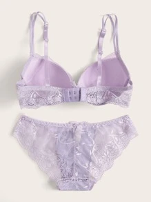 Ensemble de lingerie en dentelle