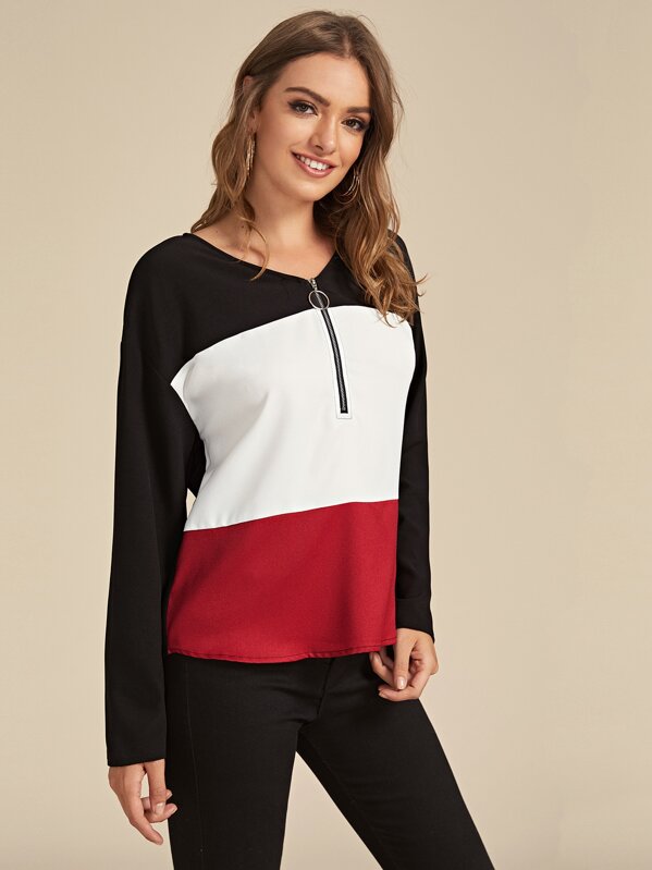 

O-ring Zip Half Placket Colorblock Top, Black and white, Luiza