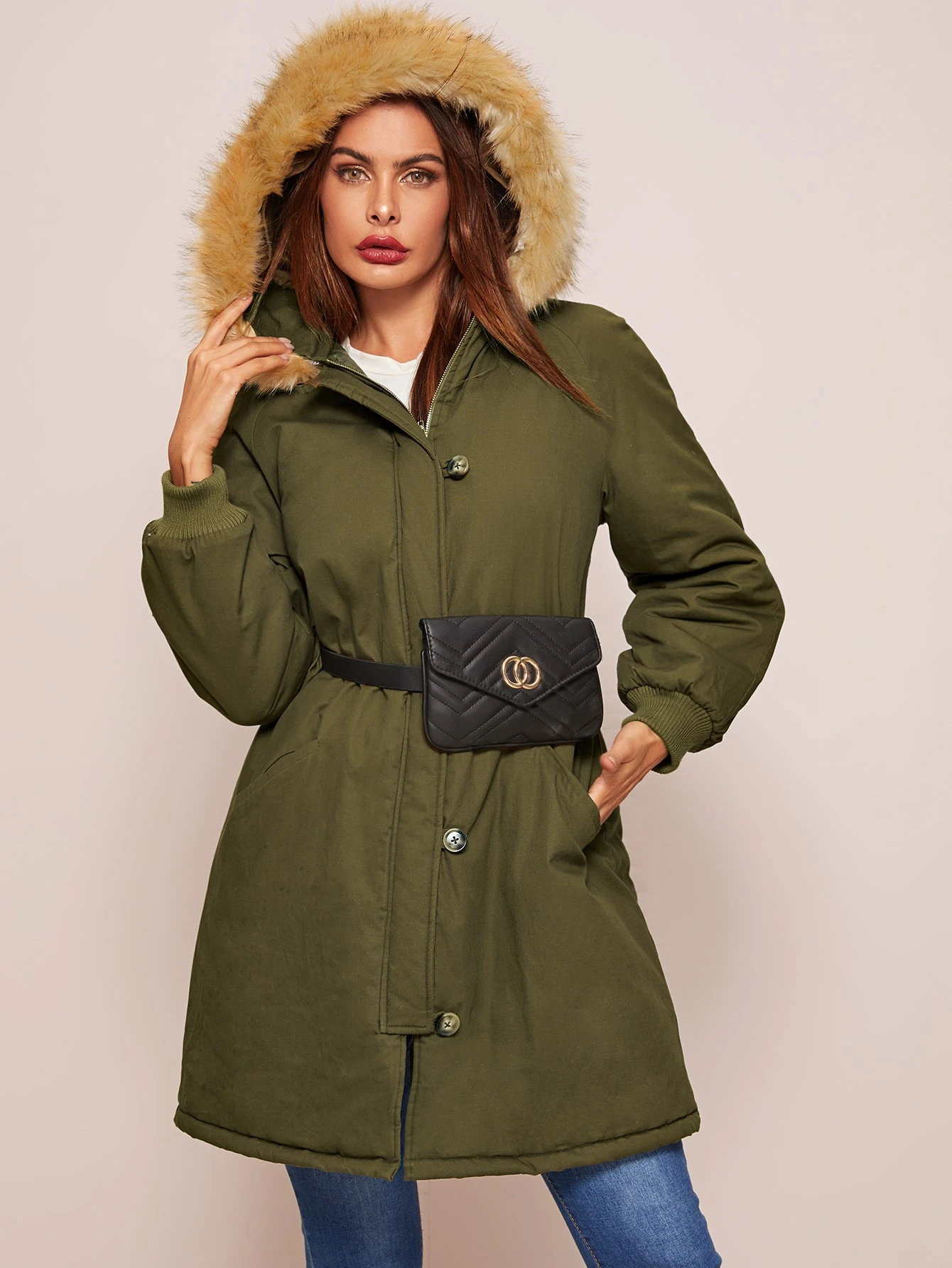 Chaqueta parka con forro ribete de pelo sintético en contraste sin bolsa Chaqueta parka con forro ribete de pelo sintético en contraste sin bolsa