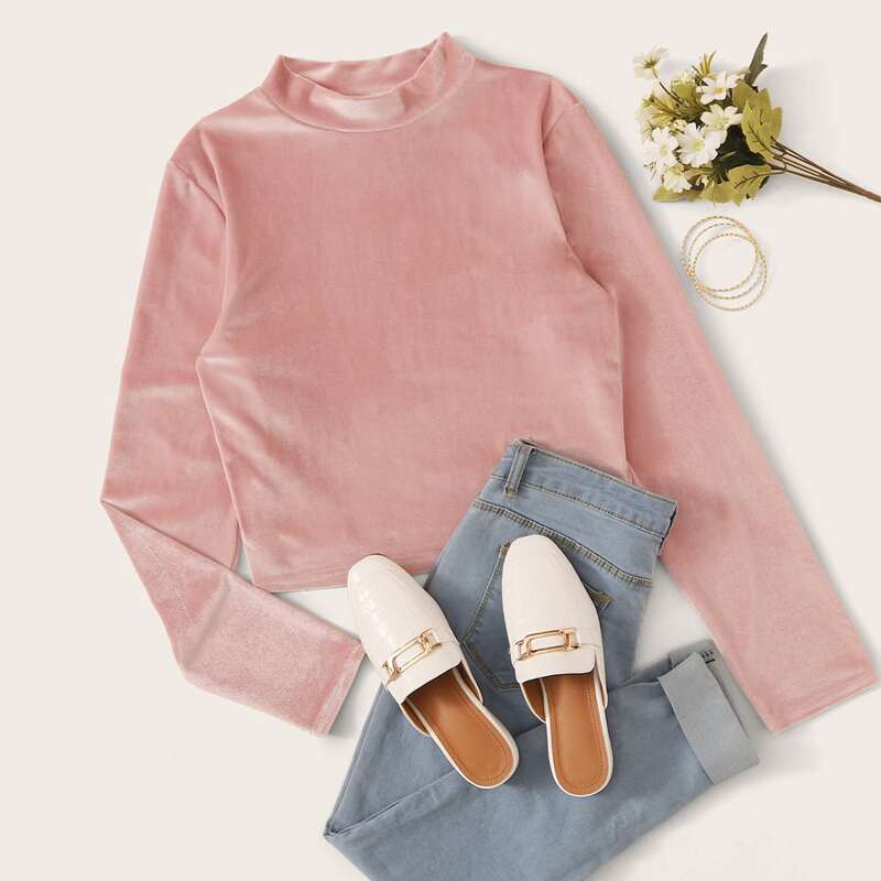 

Mock Neck Crop Velvet Tee, Pink