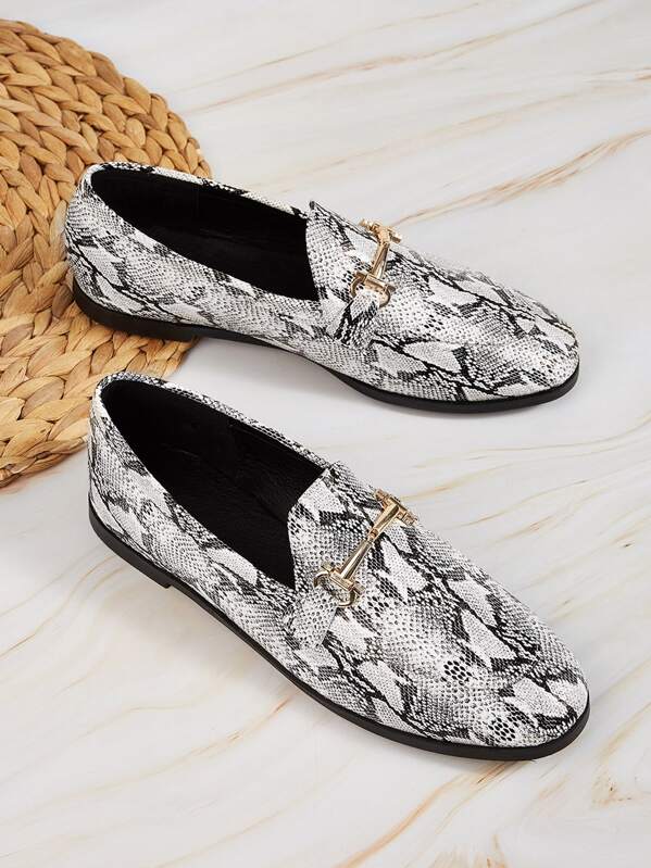 

Snakeskin Print Snaffle Flat Loafers, Multicolor