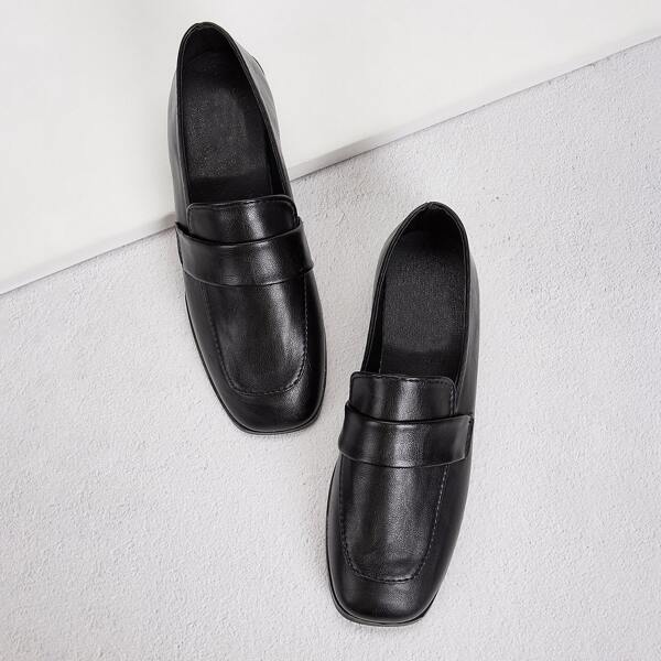 

Minimalist Square Toe Flat Loafers, Black