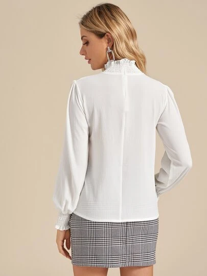 ソリッド シャードフリル トリム ブラウス