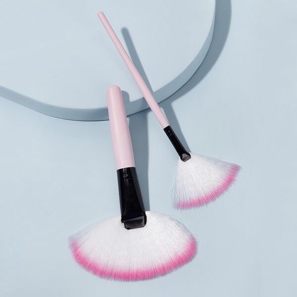 

2pcs Fan Shaped Makeup Brush, Multicolor