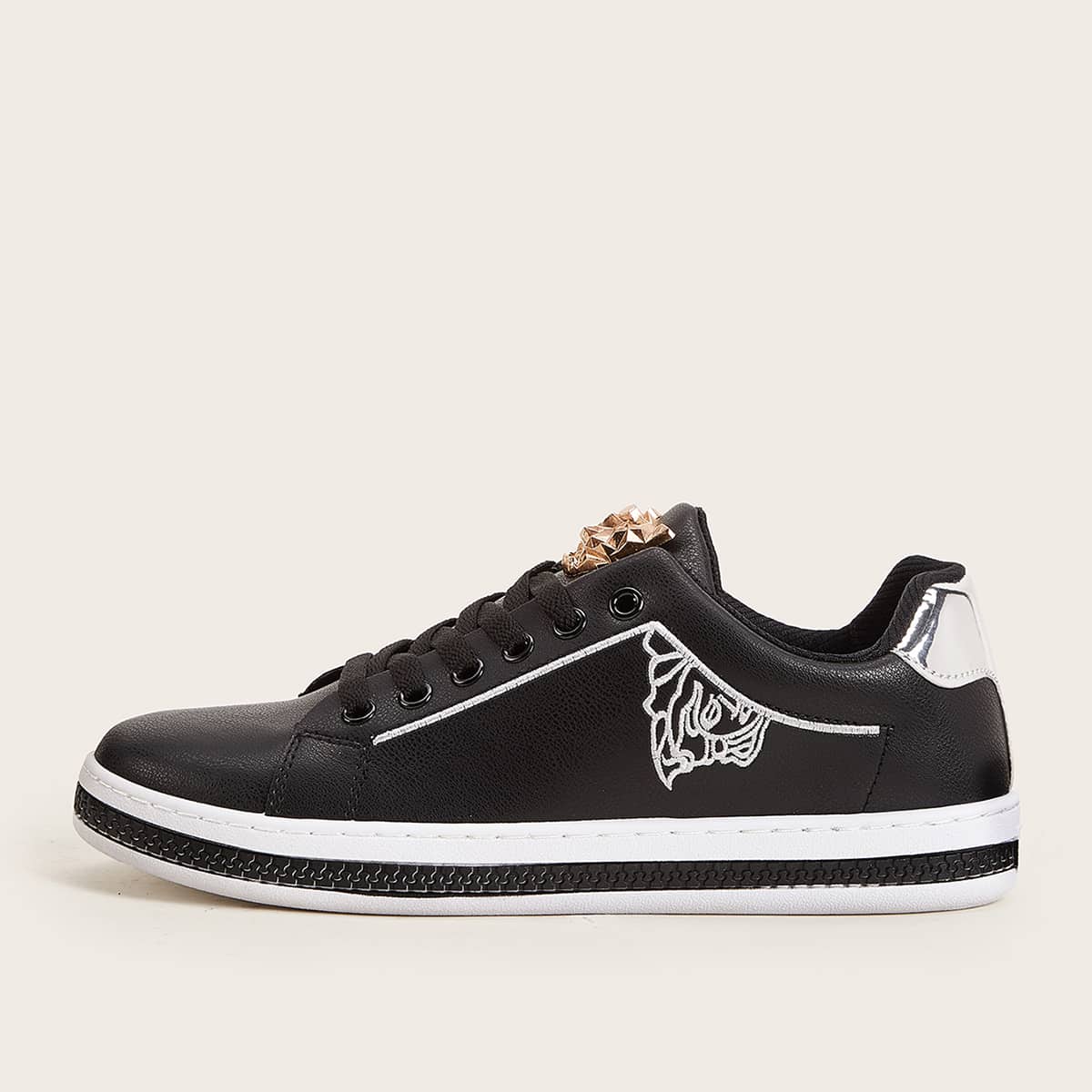 

Guys Embroidered Detail Lace-up Front Sneakers, Black and white