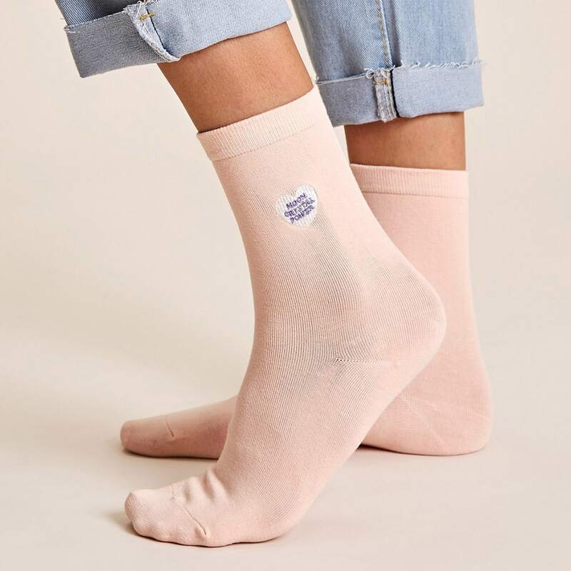 

1pair Letter & Heart Embroidery Socks, White