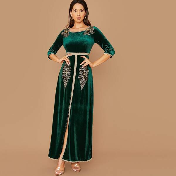 

Embroidered Detail Split Hem Velvet Dress, Green