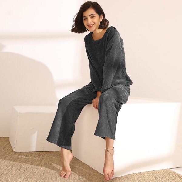 

Solid Long Sleeve PJ Set, Grey
