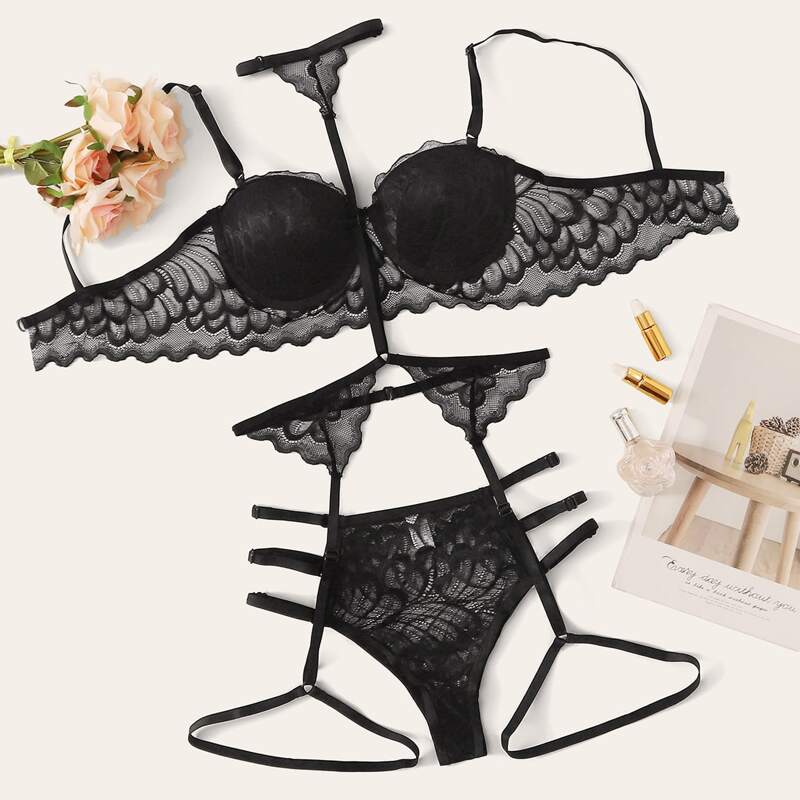 

Floral Lace Underwire Garter Lingerie Set With Choker, Black